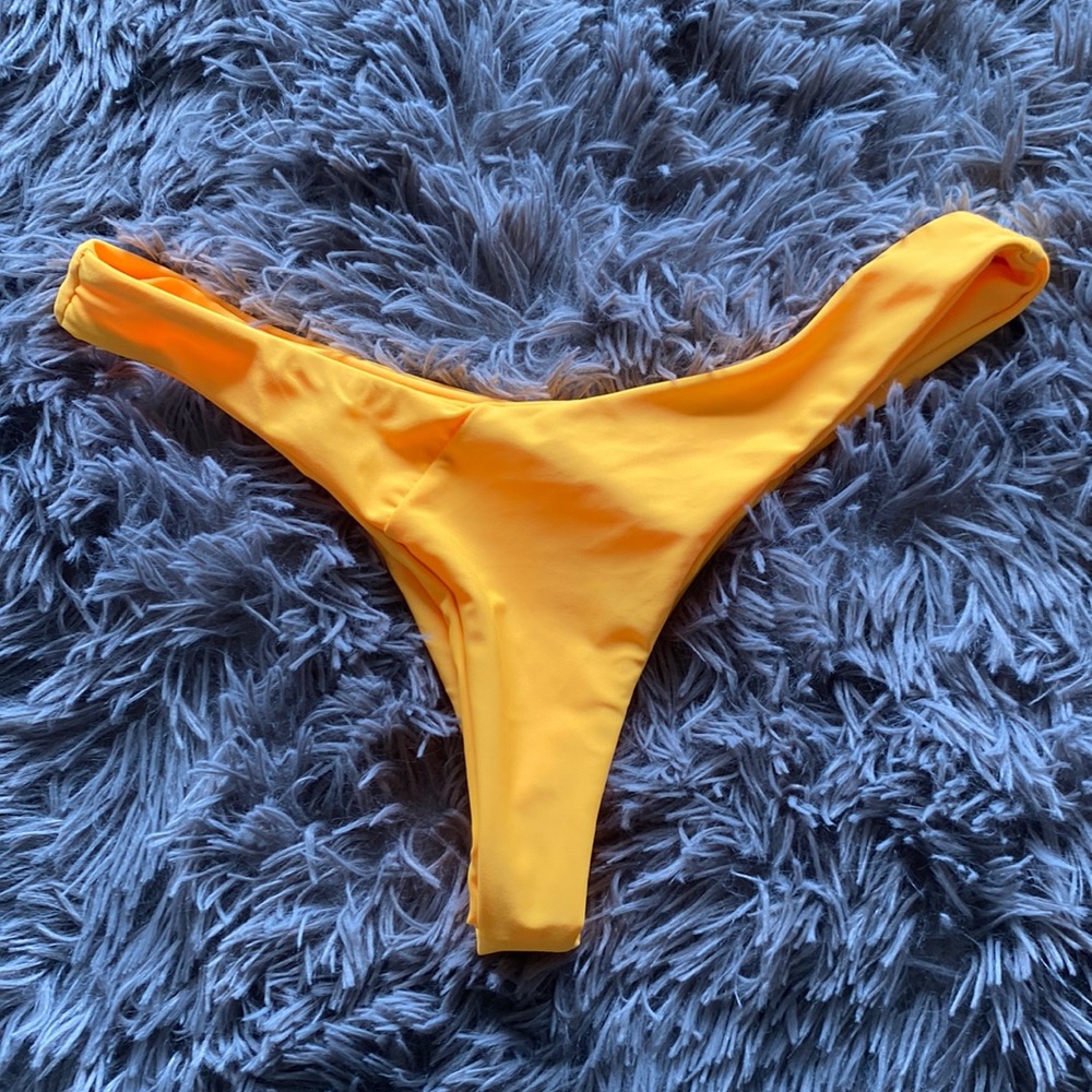 Zaful Super Cheeky Bottoms